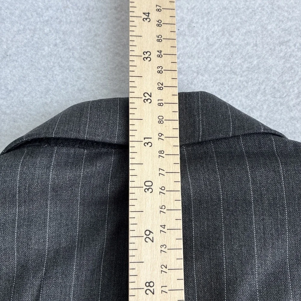 Lauren Ralph Lauren Men's Gray Pinstripe Wool Blazer 41R Sport Coat Suit Jacket